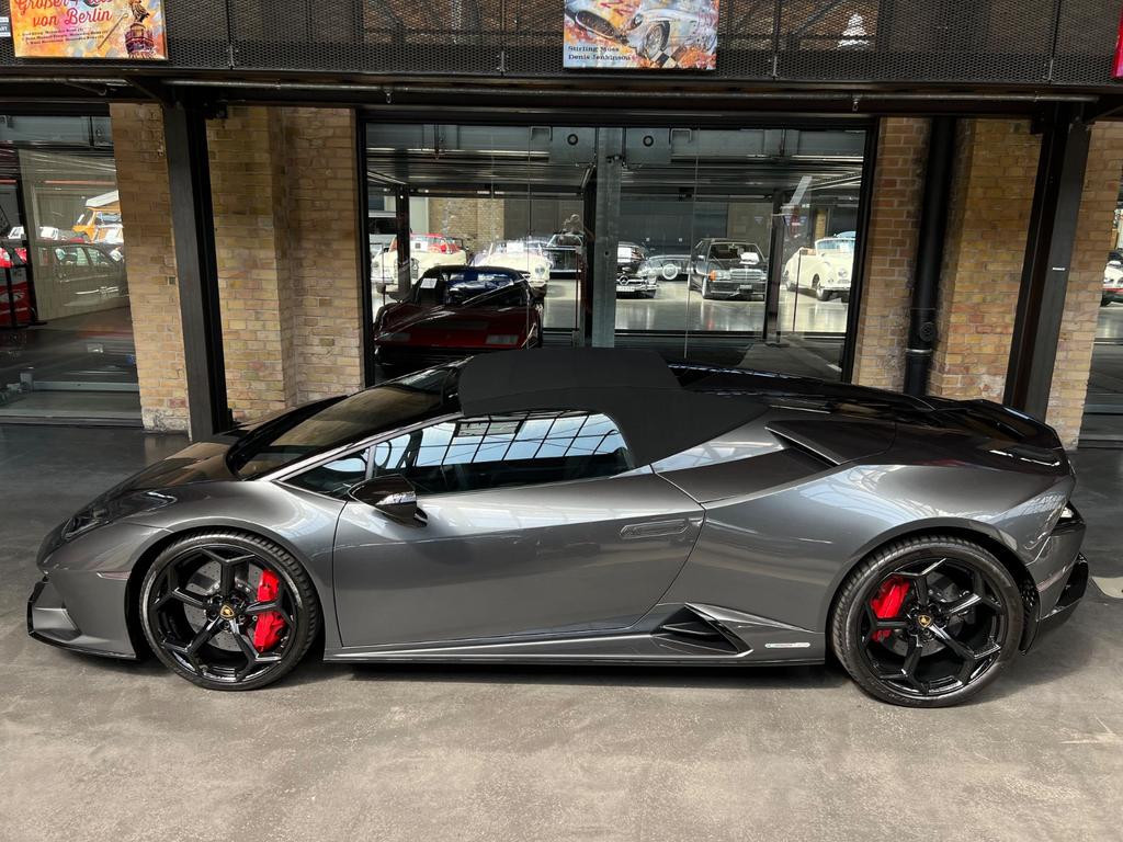 Lamborghini Huracan