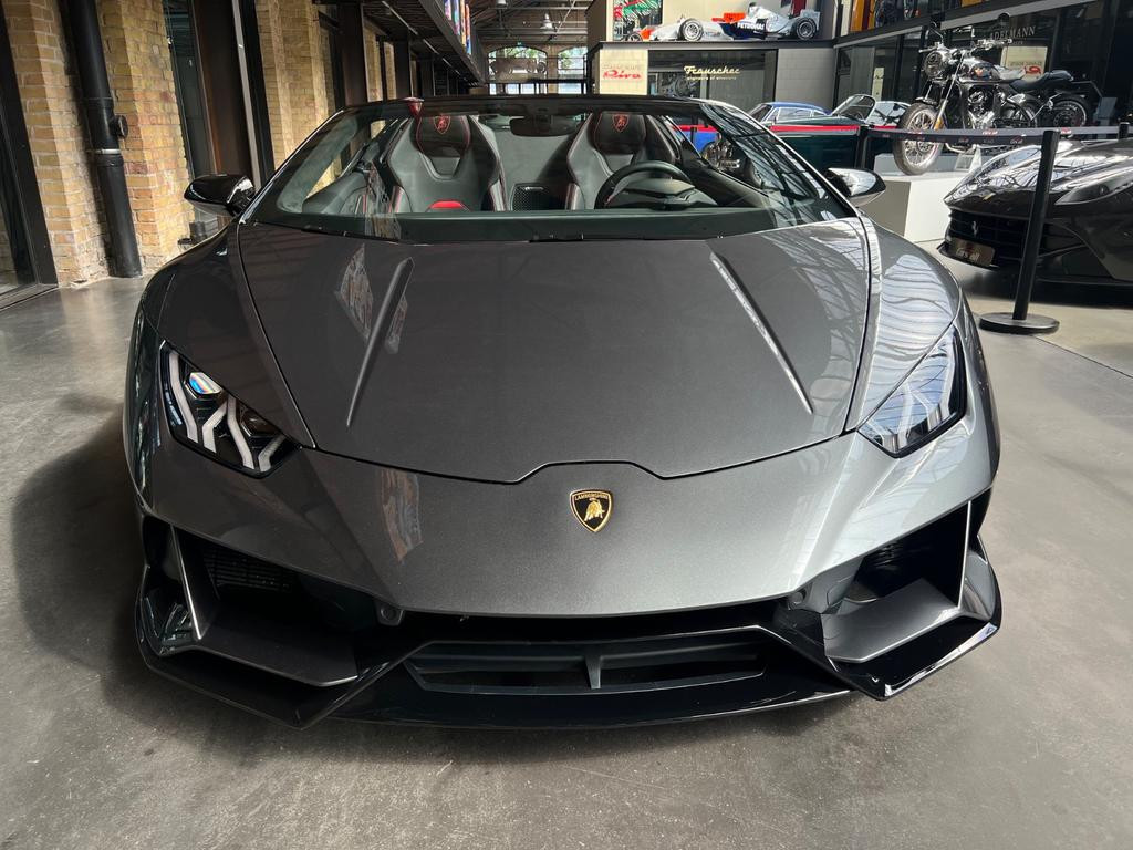 Lamborghini Huracan