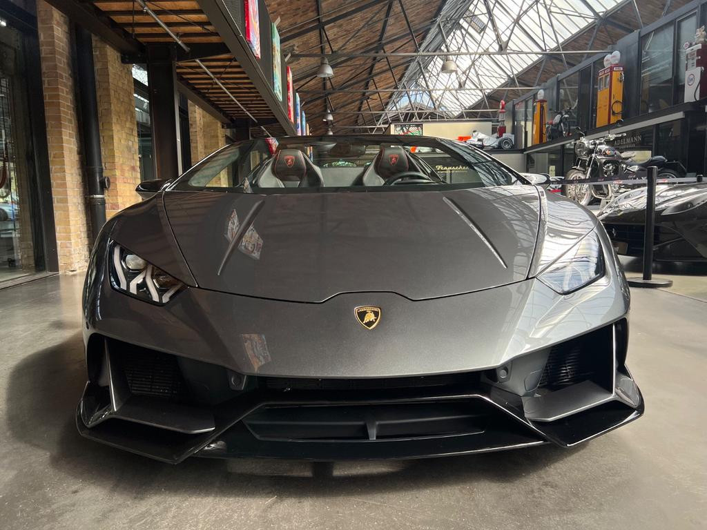Lamborghini Huracan