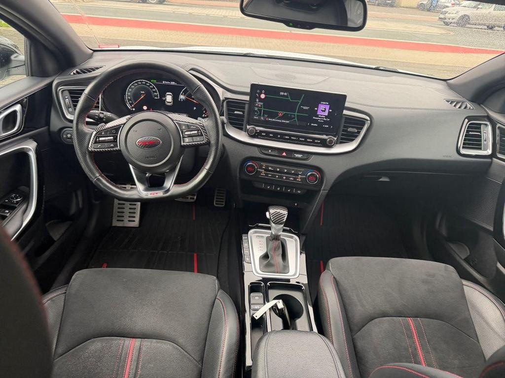 Kia ProCeed
