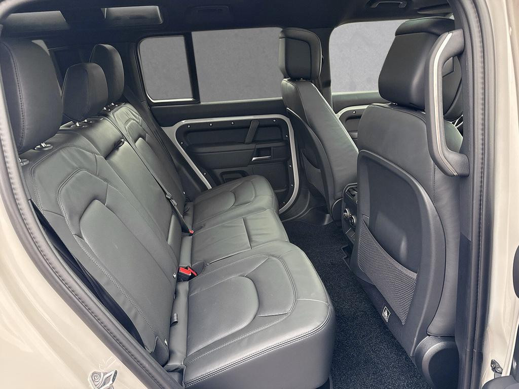 Land Rover Defender HSE 110