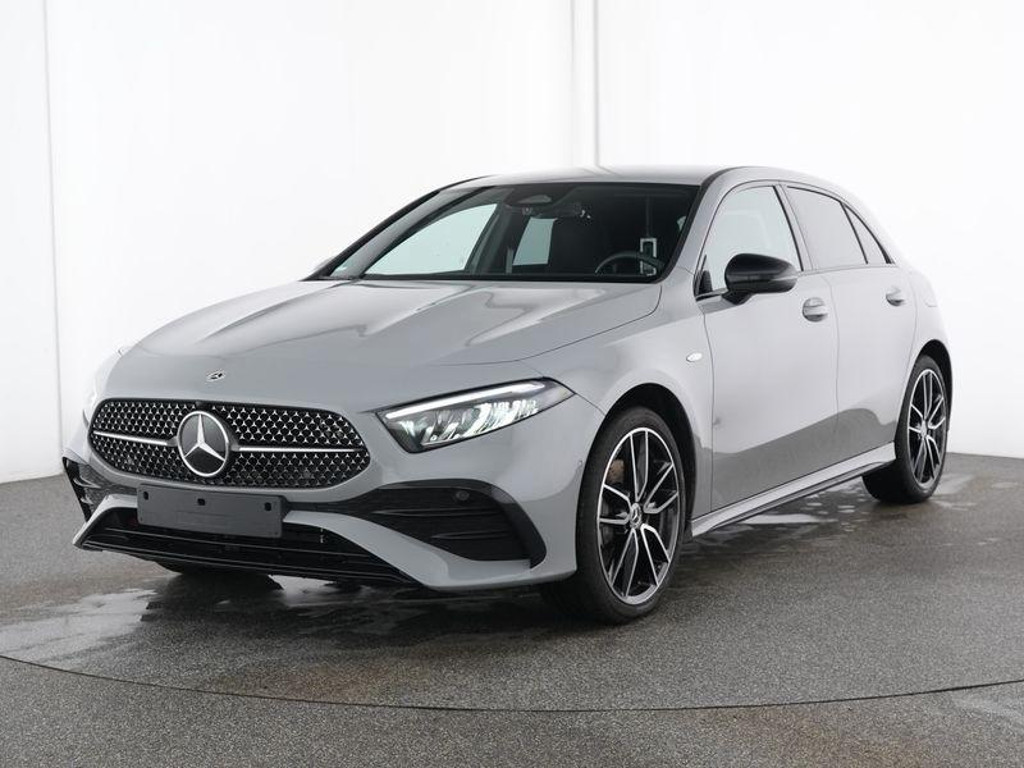 Mercedes-Benz A-Klasse A 250 AMG Line A 250 e