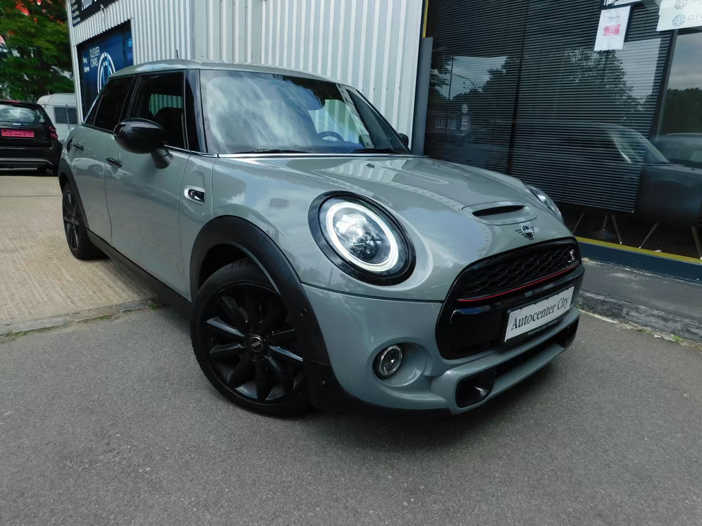 Mini Cooper S John Automatik  Cooper Navi LED PDC