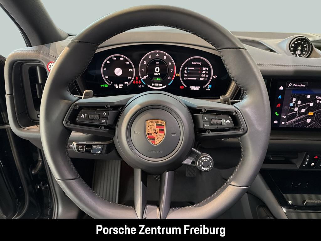 Porsche Cayenne E-Hybrid Black Edition