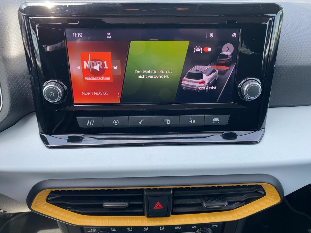 Seat Arona