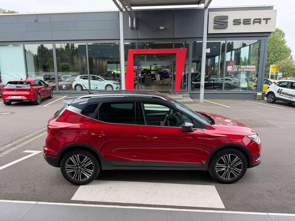 Seat Arona