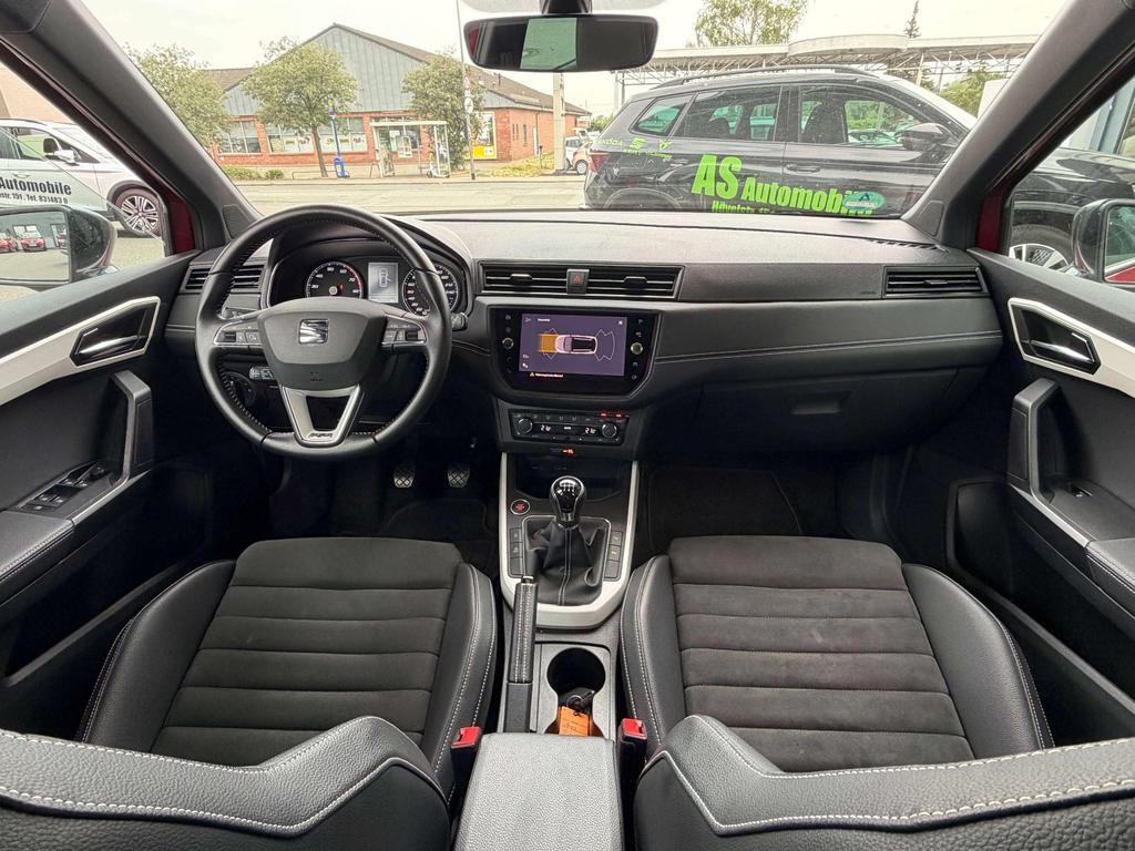 Seat Arona