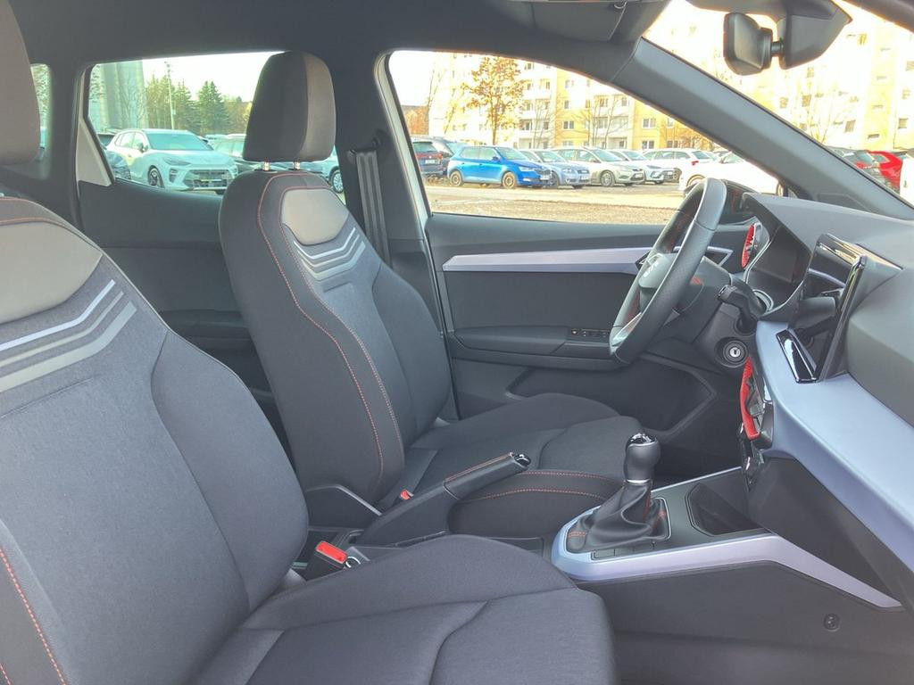 Seat Arona