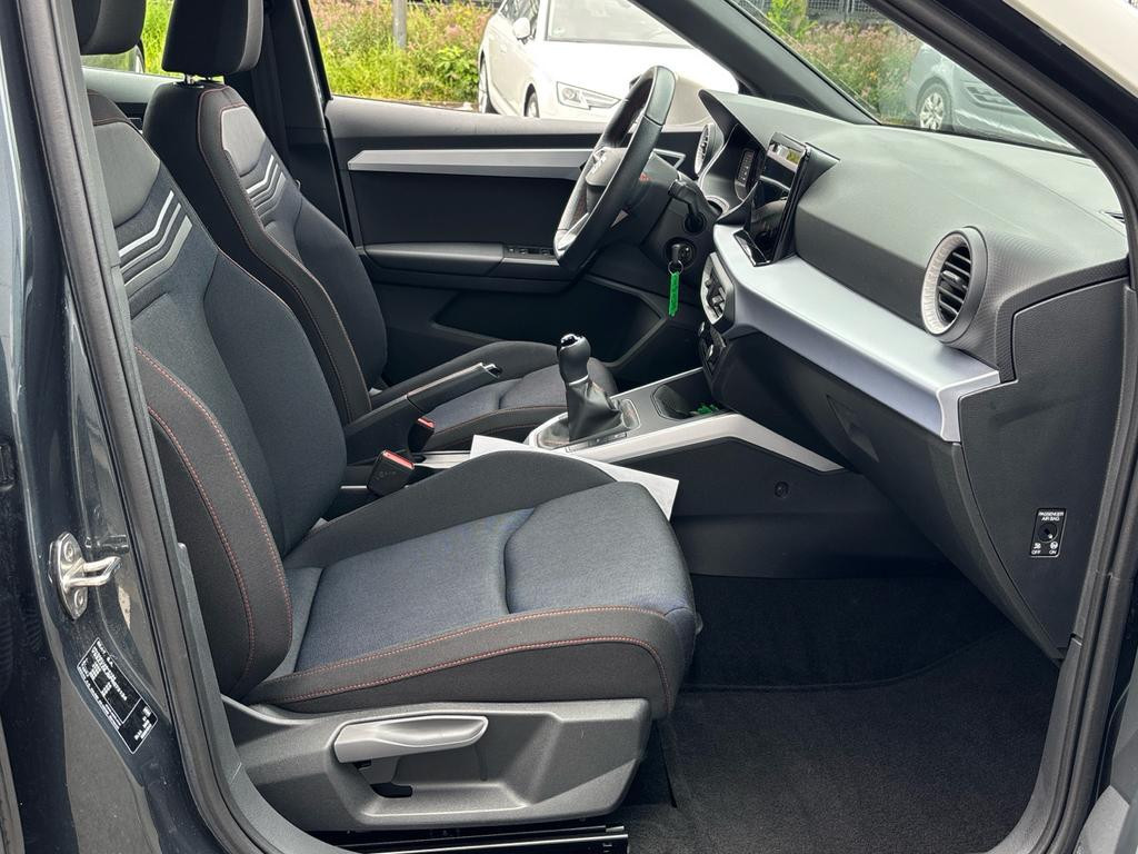 Seat Arona