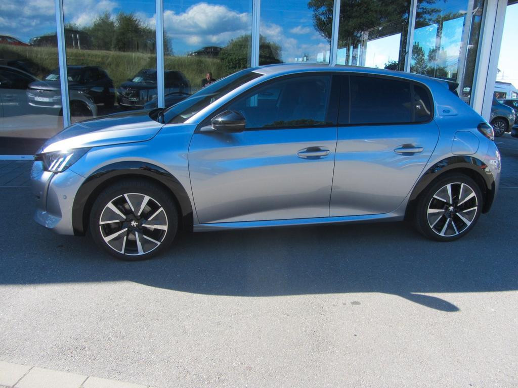 Peugeot e-208