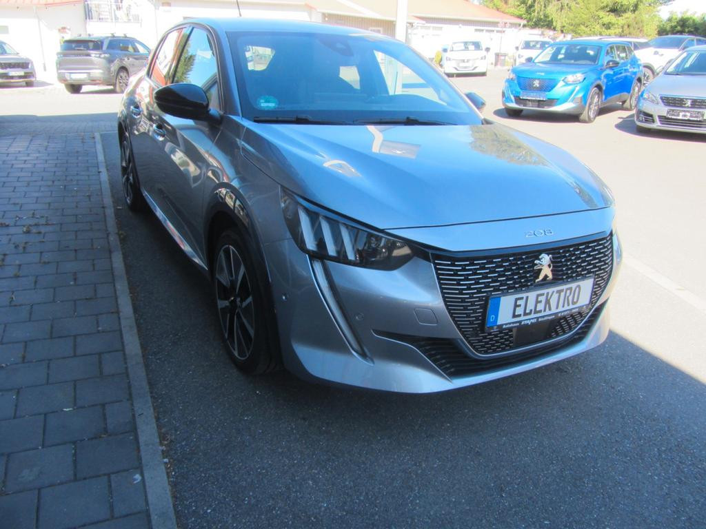Peugeot e-208
