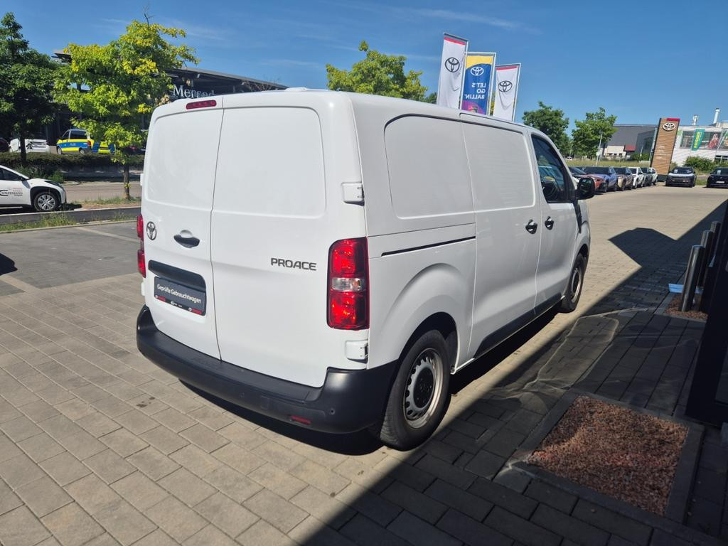Toyota Proace (Verso)