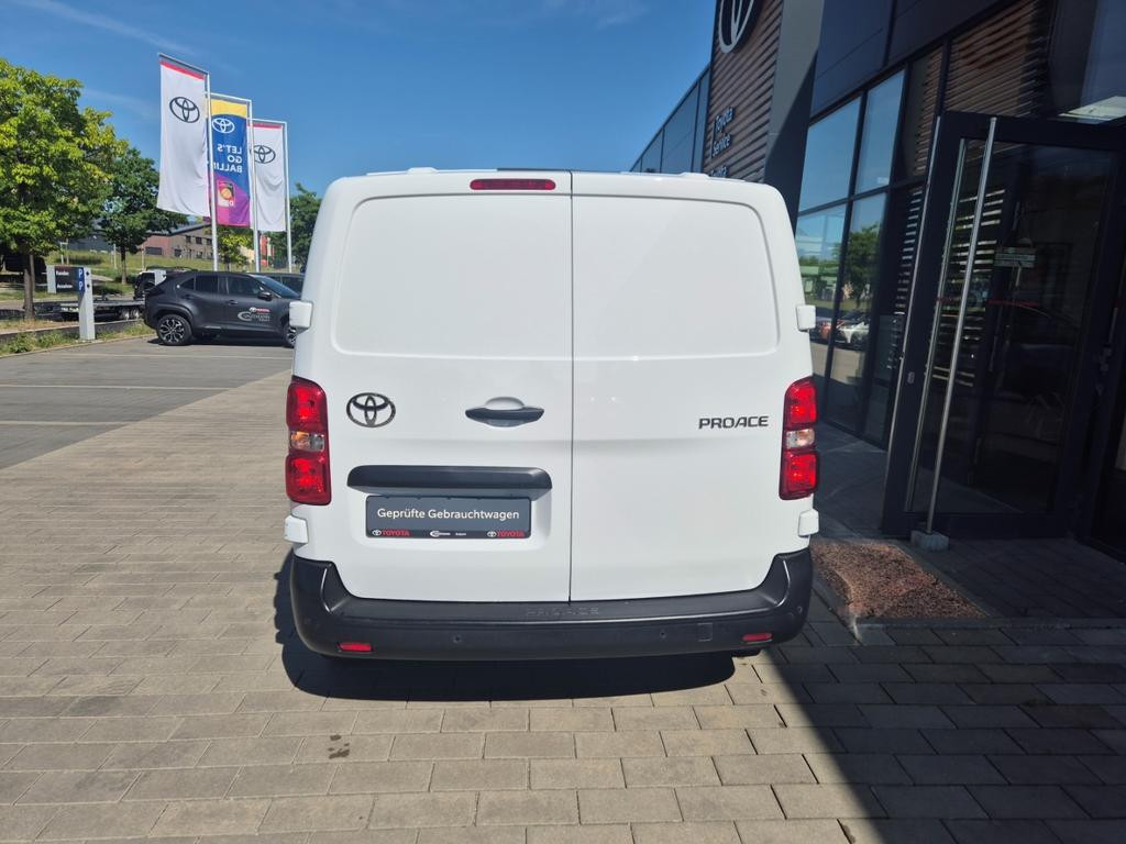 Toyota Proace (Verso)
