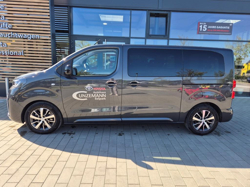 Toyota Proace (Verso) Proace 2.2 l Diesel Teamplayer 5 Türig