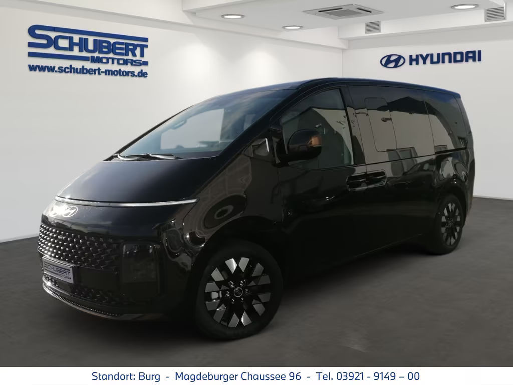 Hyundai Staria Signature