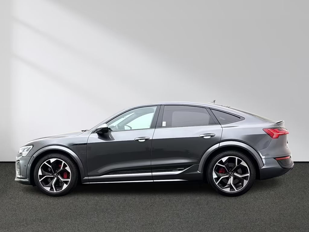 Audi SQ8 e-tron