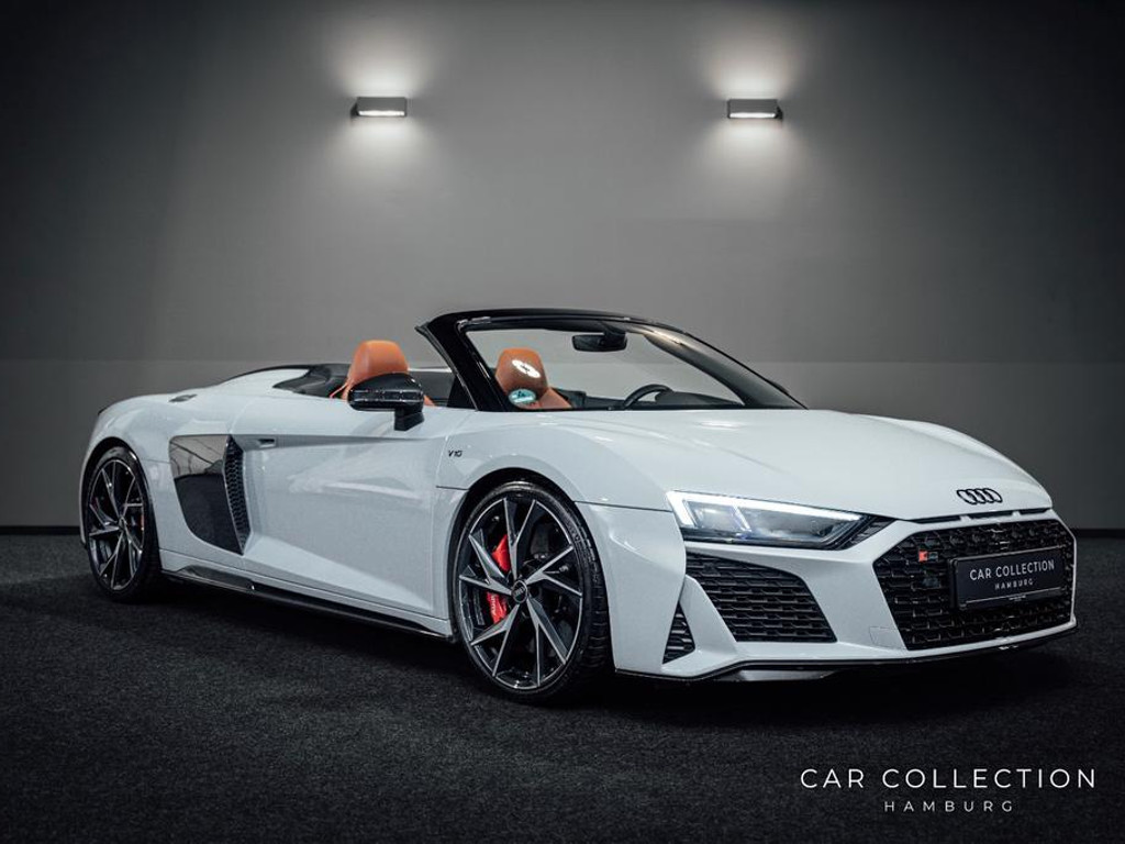 Audi R8