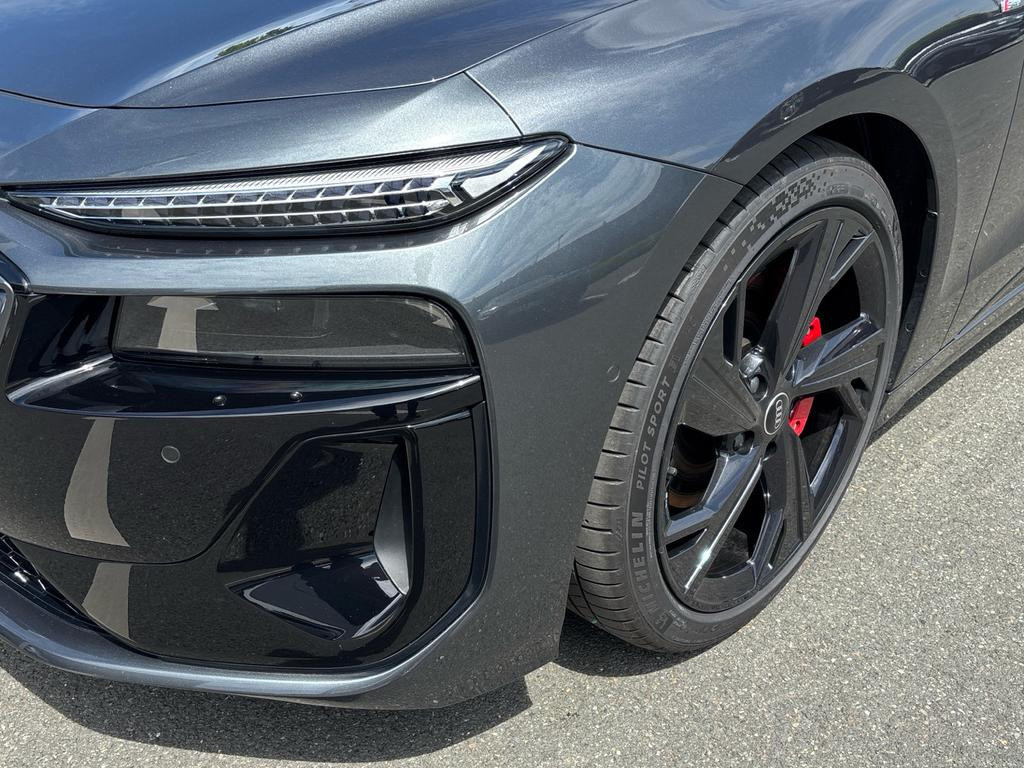 Audi A6 e-tron