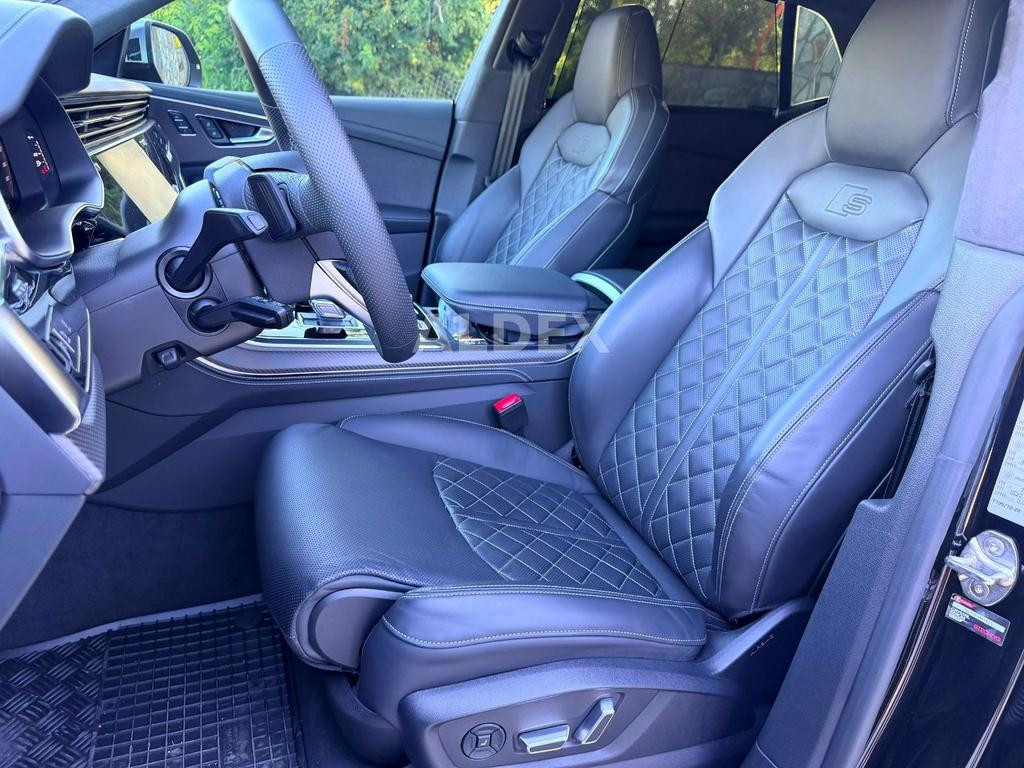 Audi SQ8