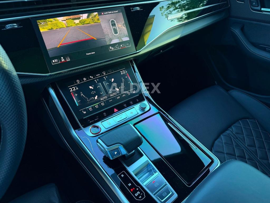 Audi SQ8