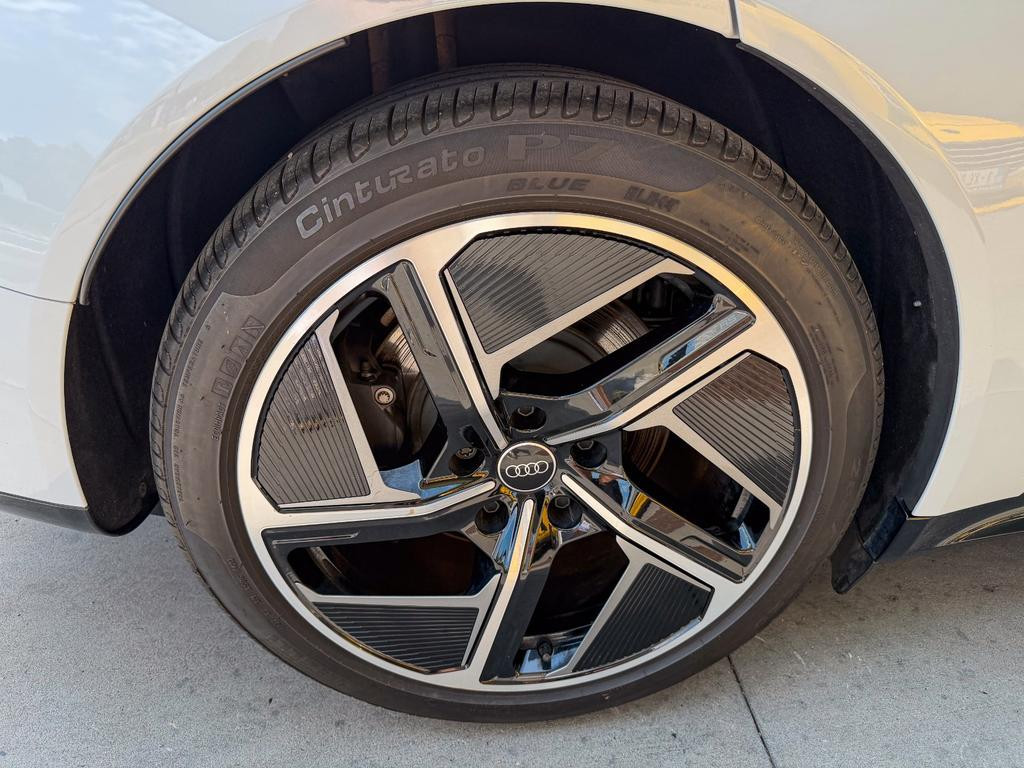 Audi e-tron GT