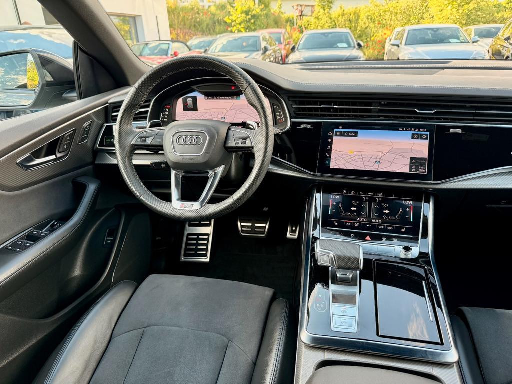 Audi RS Q8