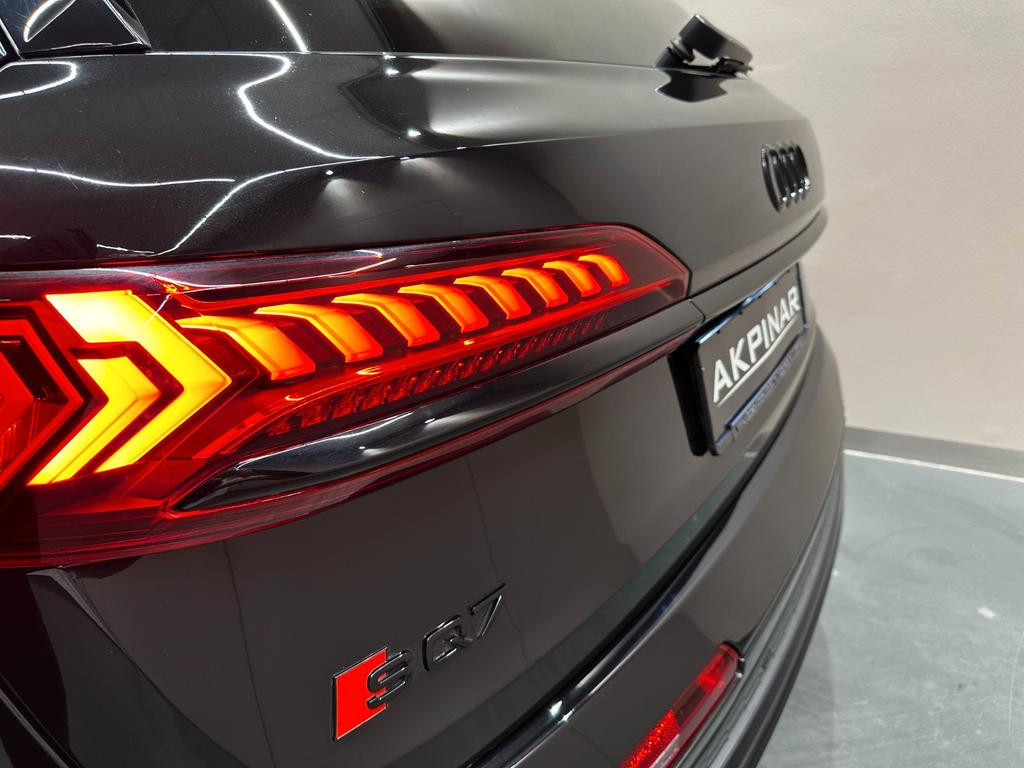 Audi SQ7