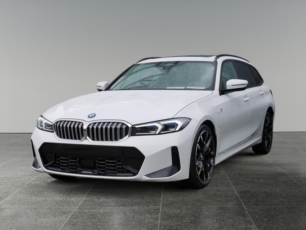 BMW 3 Serie 330 M-Sport Touring 330e