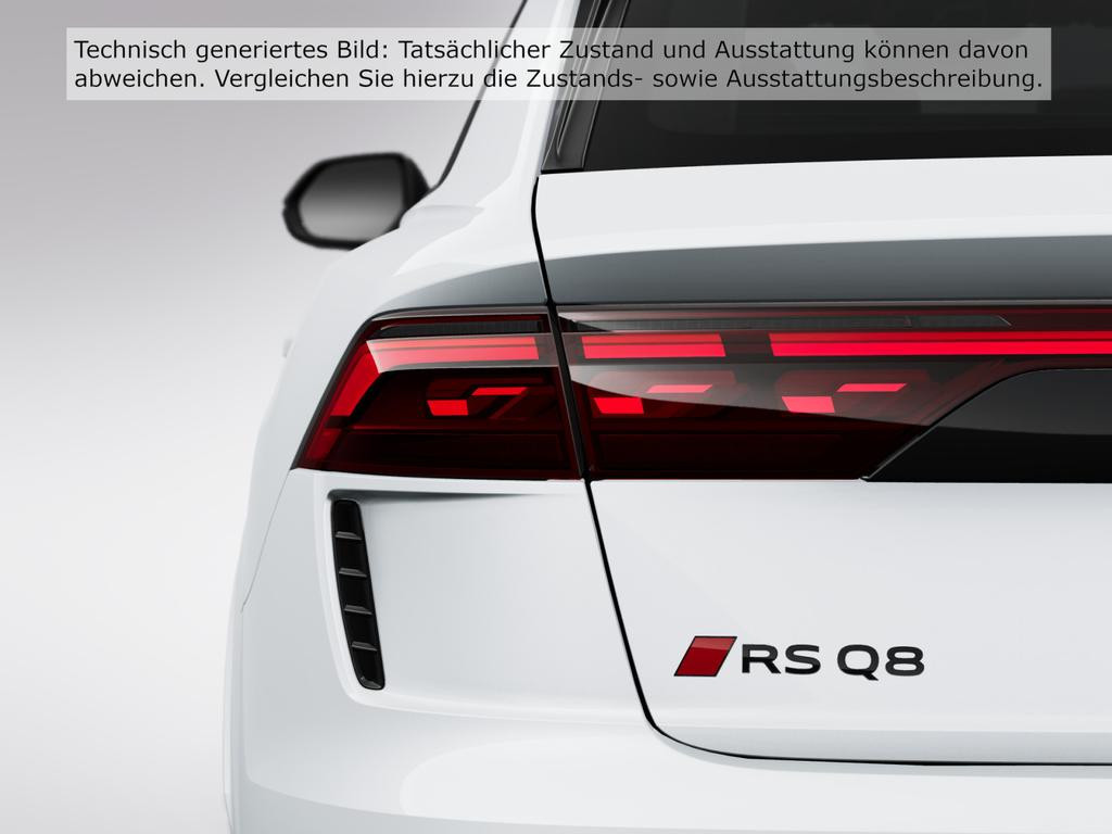 Audi RS Q8