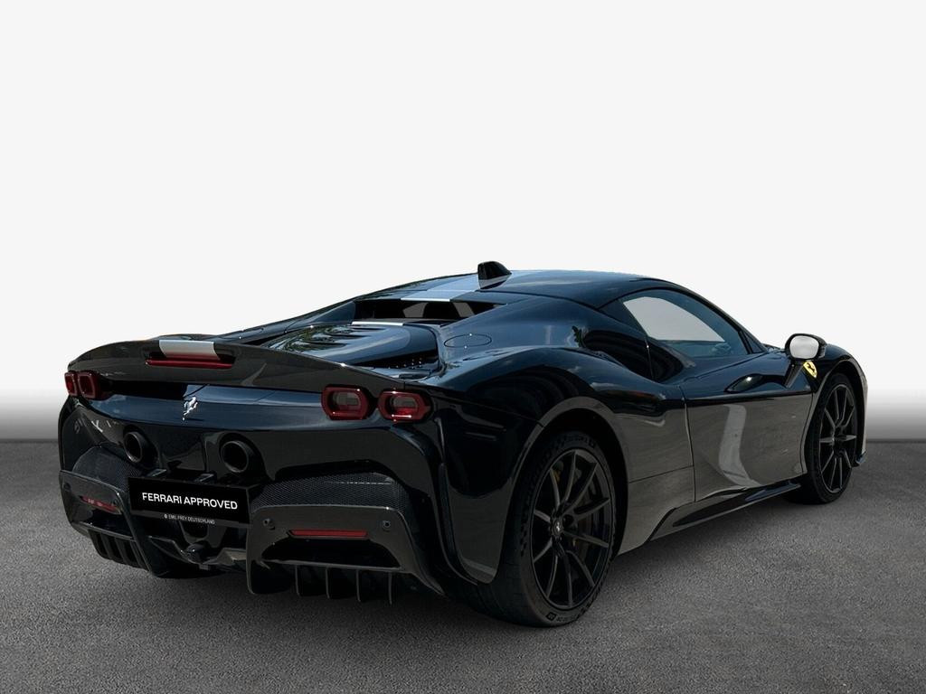 Ferrari SF90