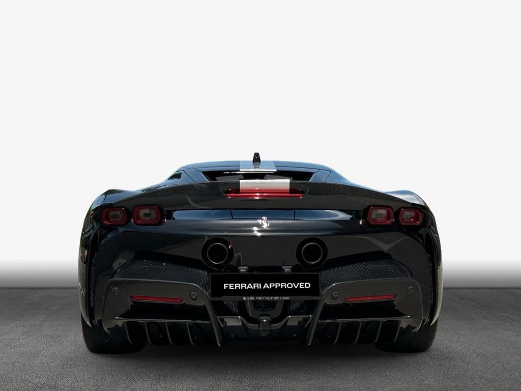 Ferrari SF90