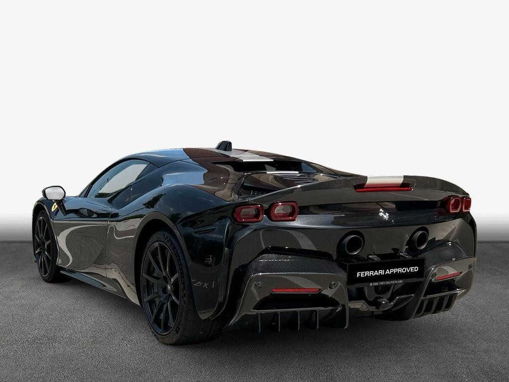 Ferrari SF90