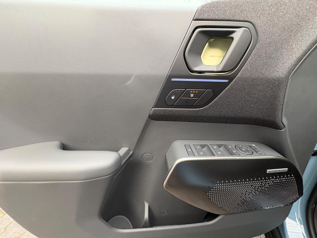 Kia EV2