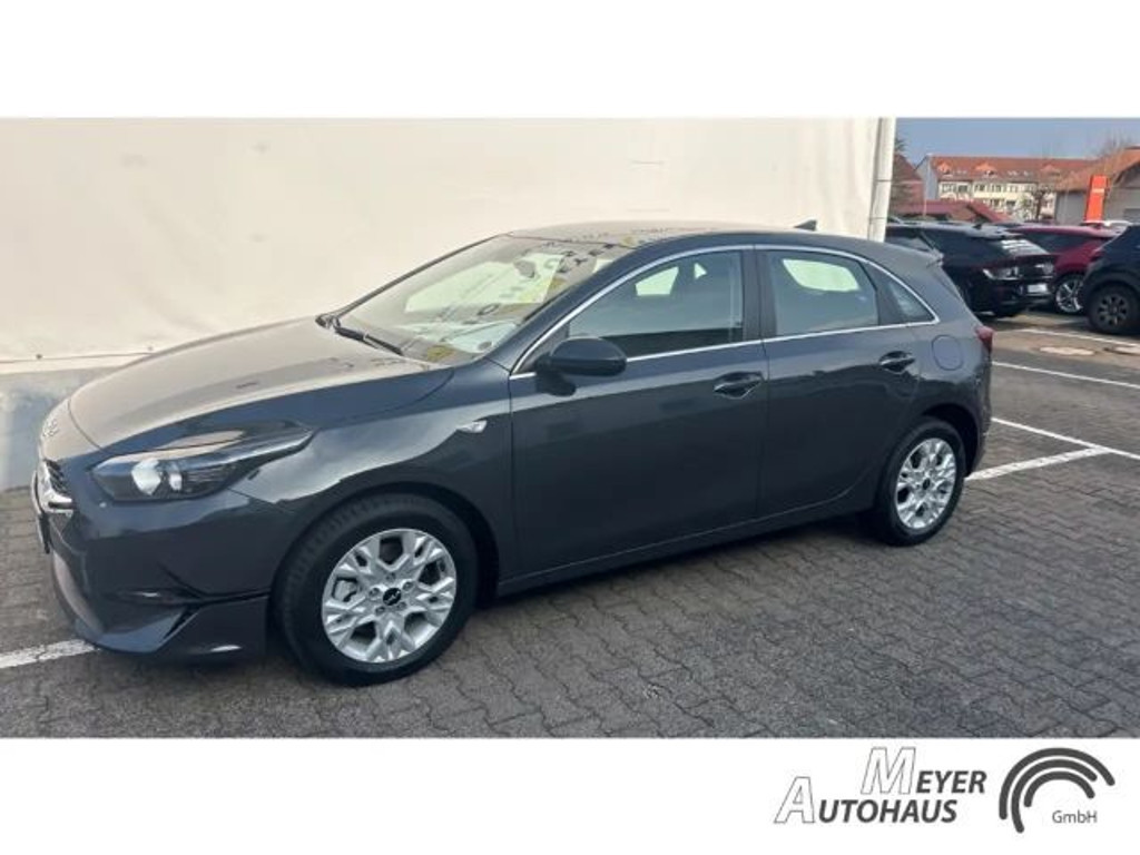 Kia Ceed CRDi DynamicPlusLine Hybrid Plus Pack Vision