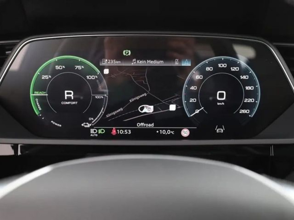 Audi Q8 e-tron