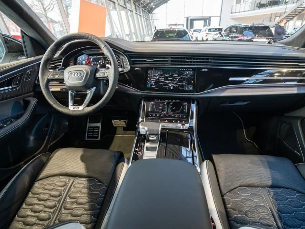 Audi RS Q8