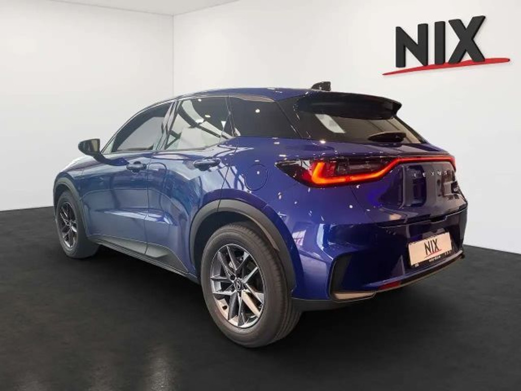 Lexus LBX
