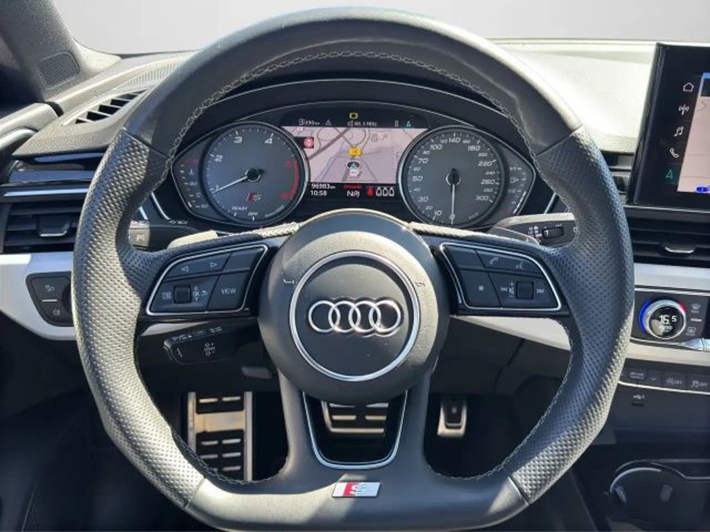 Audi S4