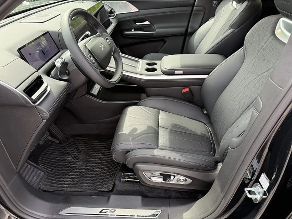 Xpeng G9