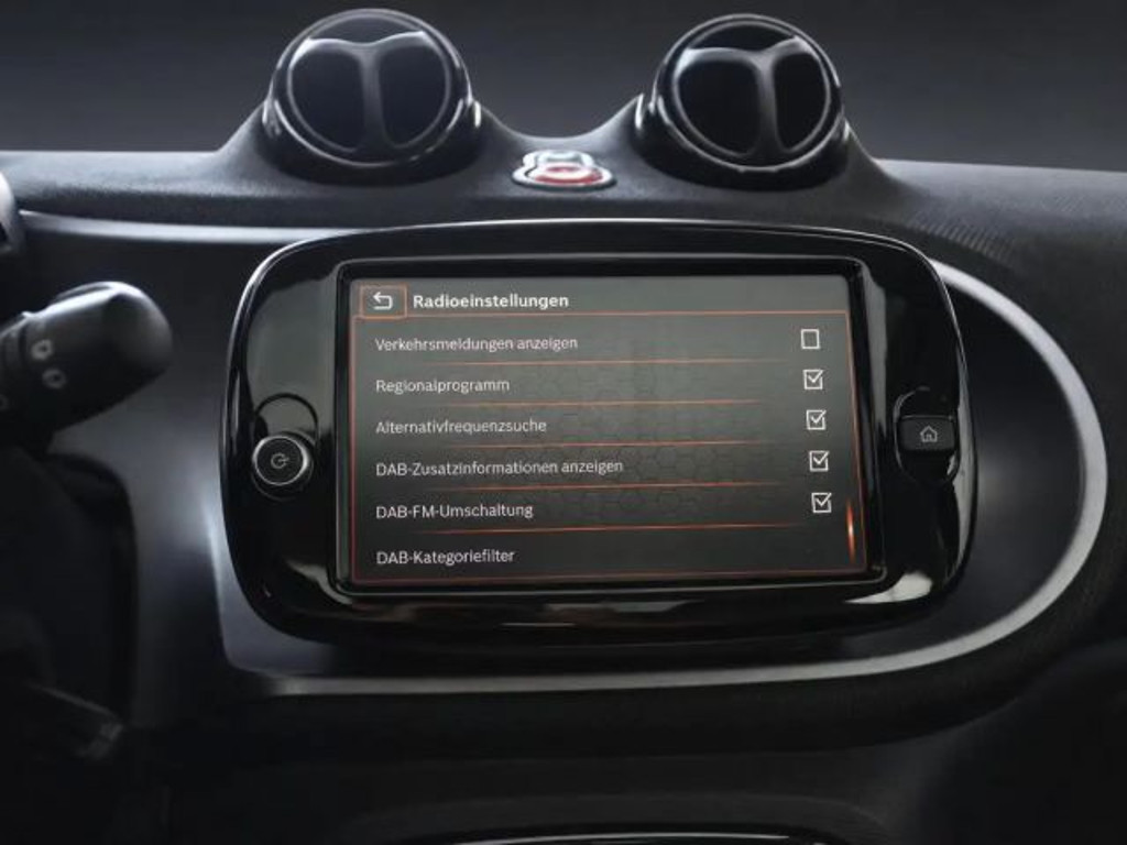 Smart EQ forfour