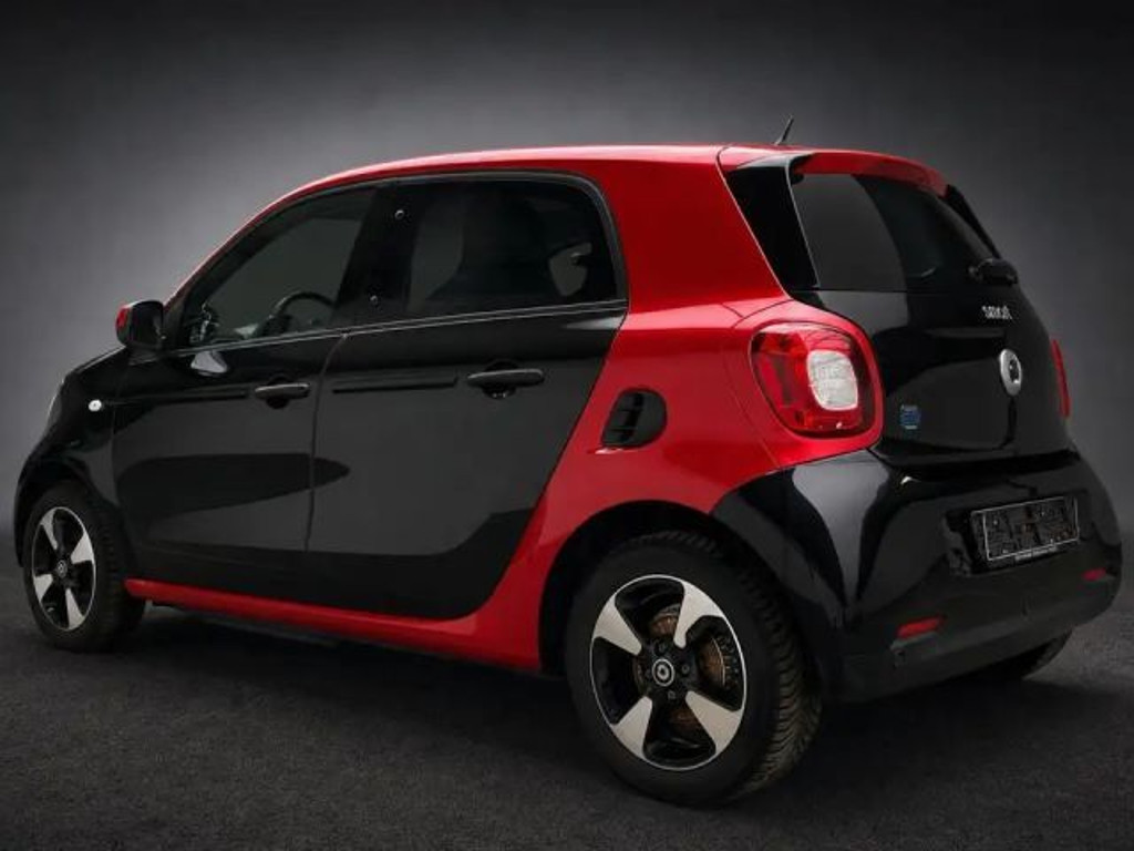 Smart EQ forfour