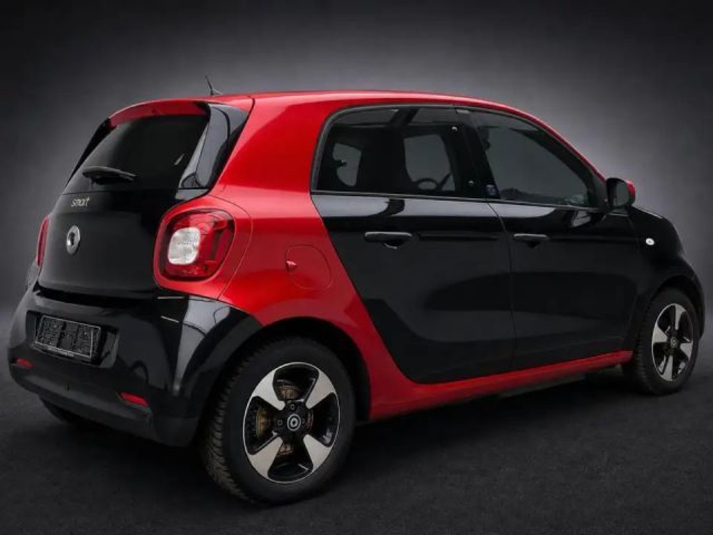 Smart EQ forfour