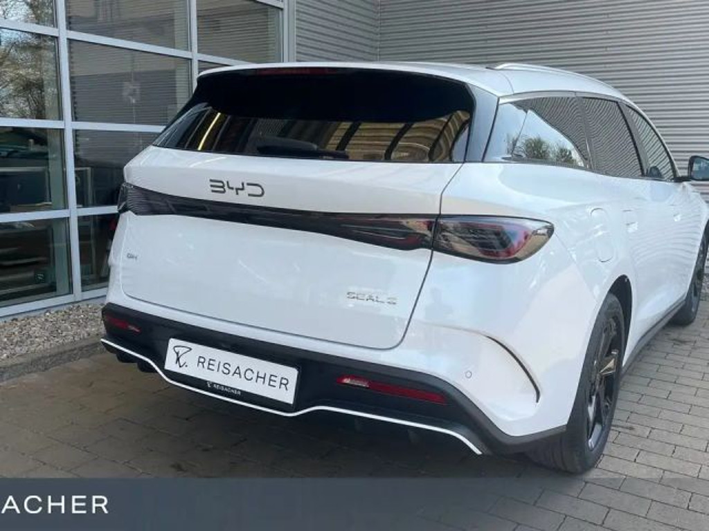 BYD Seal 6