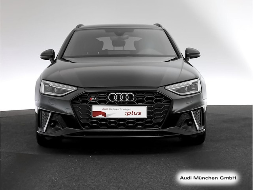 Audi S4
