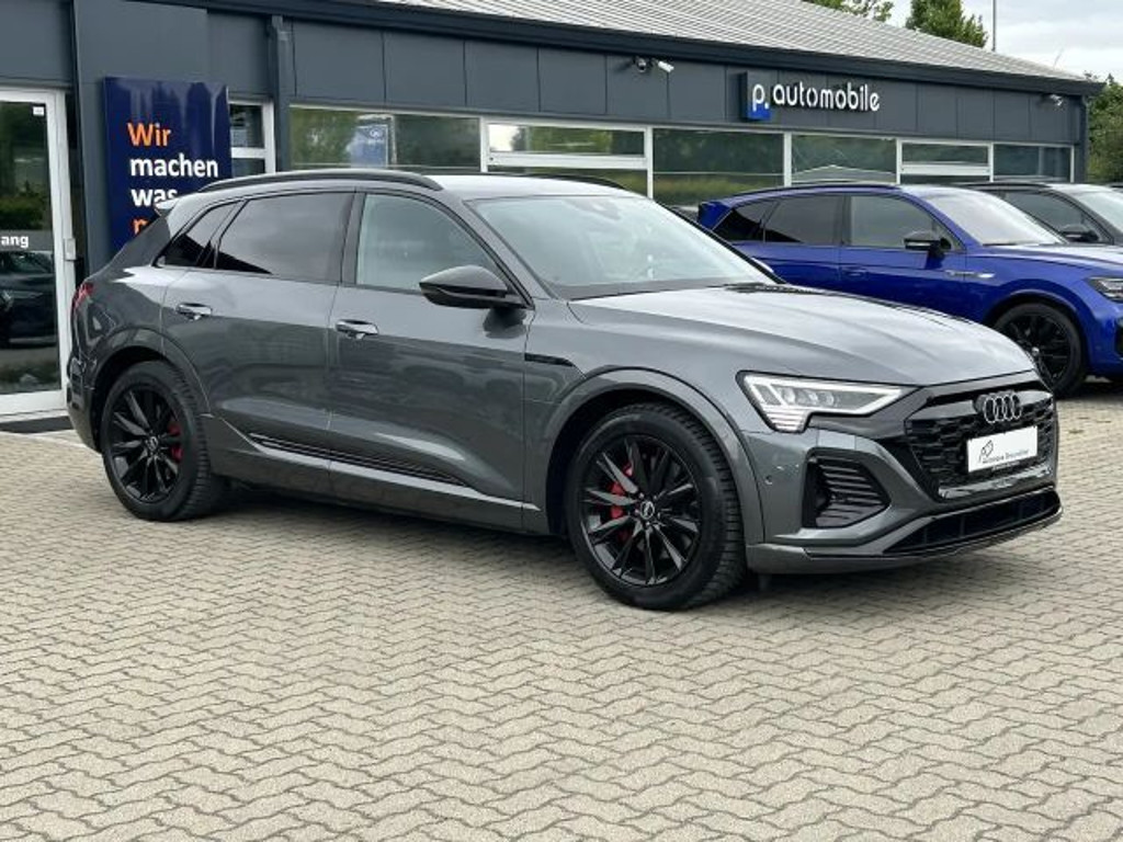 Audi Q8 e-tron