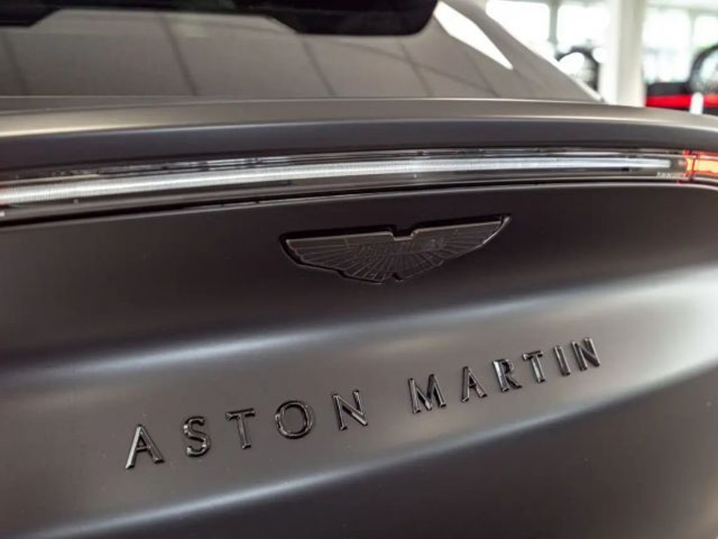 Aston Martin DBX