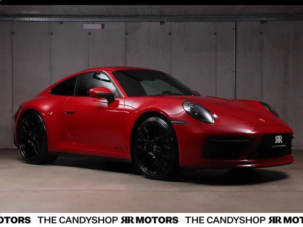 Porsche 911 GTS Coupé 992