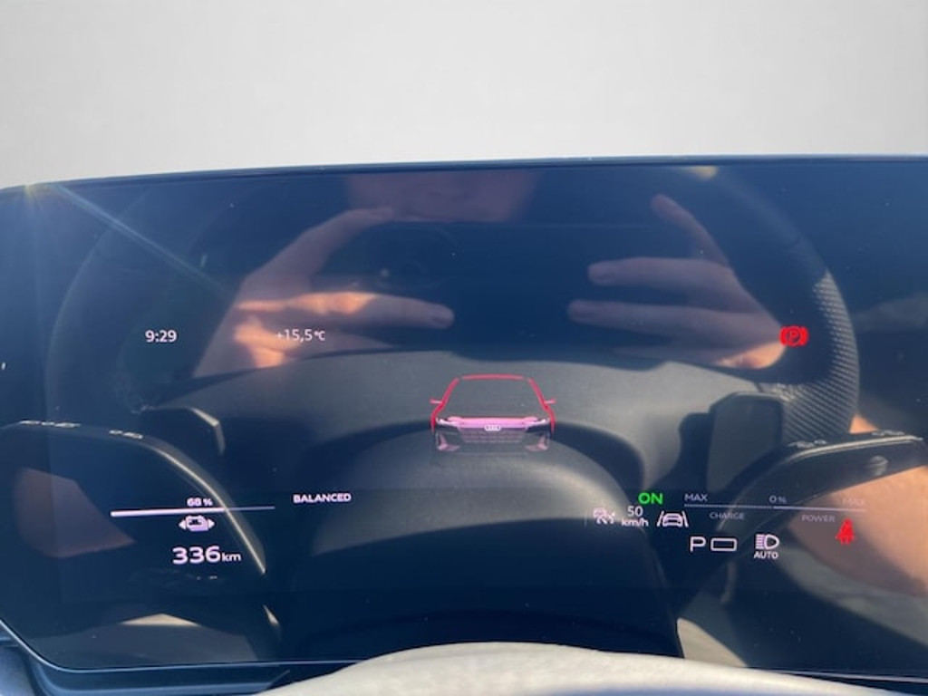 Audi A6 e-tron