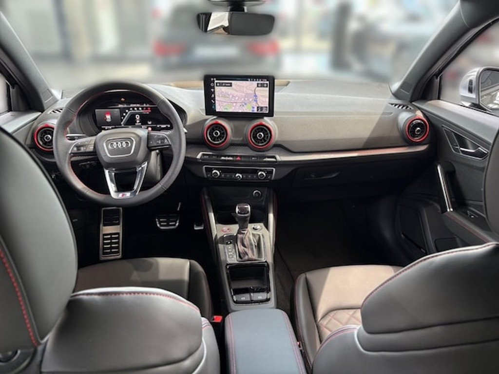 Audi SQ2