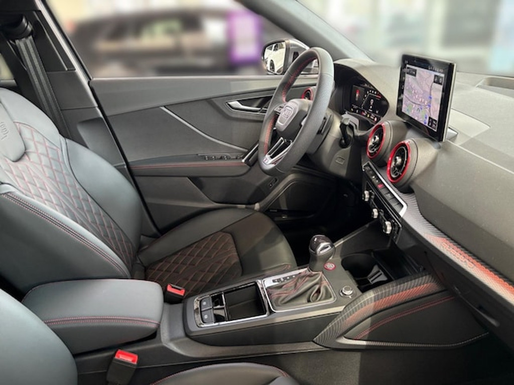 Audi SQ2
